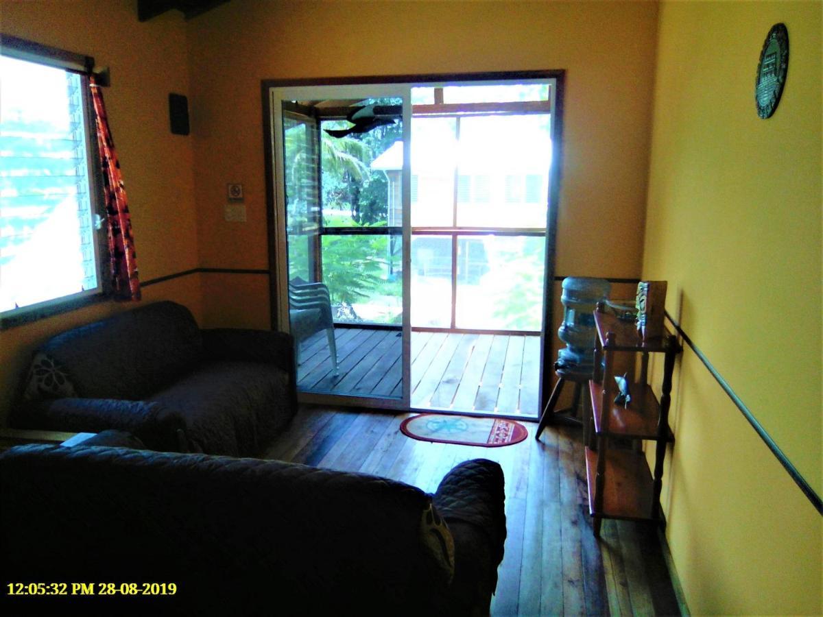 Fully Equipped 2 Bedroom Tree Top Cottage, With Large Balcony In Private Garden San Ignacio Exterior photo