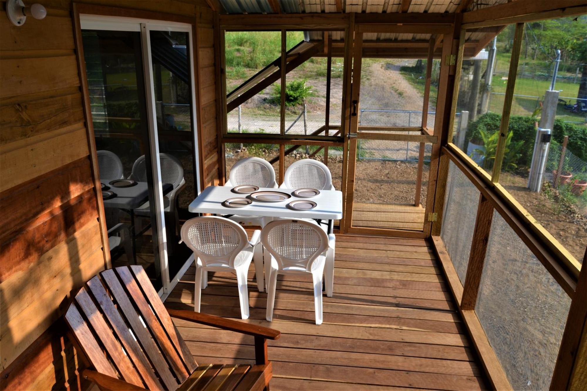 Fully Equipped 2 Bedroom Tree Top Cottage, With Large Balcony In Private Garden San Ignacio Exterior photo